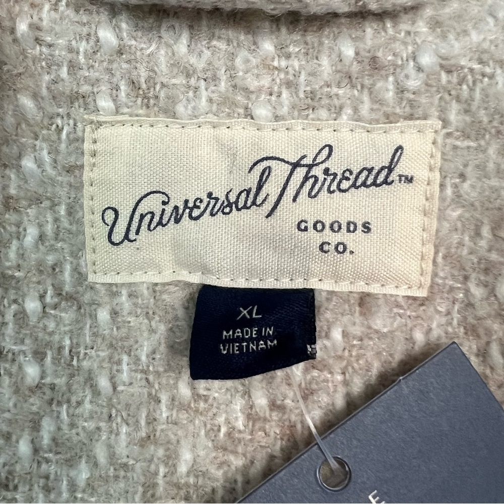 Universal Thread Women’s Cream Winter Coat Size XL - Picture 7 of 9